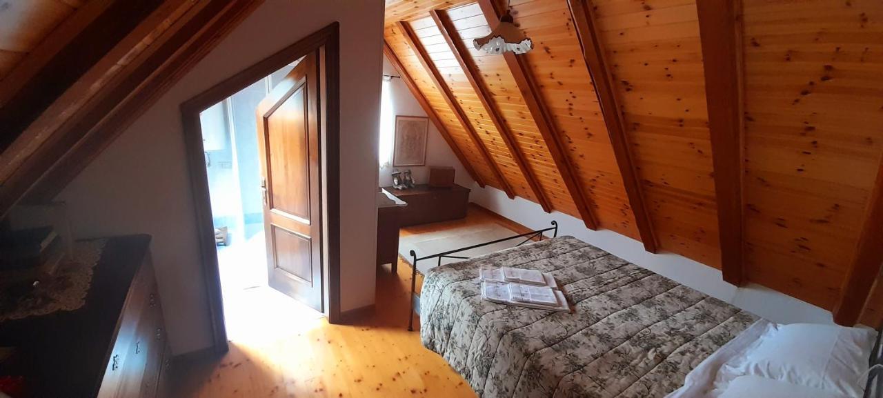 Cjasa da Puci Apartment Ovaro Bagian luar foto